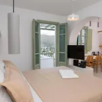 Apartment Theasis