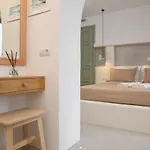 Apartment Theasis