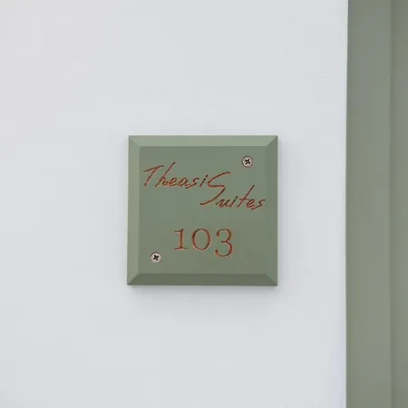 Apartamento Theasis *